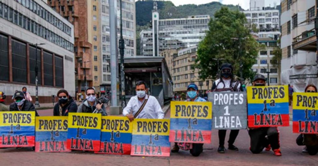 Los profesores rurales construyen la paz territorial en las zonas de conflicto a pesar de las dificultades
