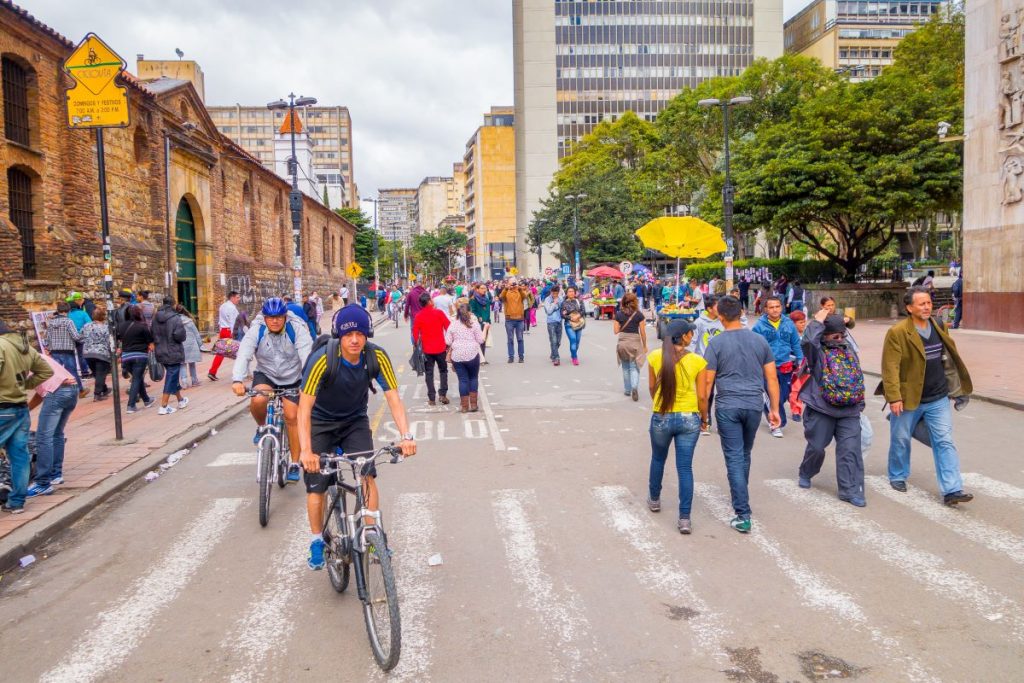 El enfoque de género, la tecnología y las reformas a diferentes leyes fueron protagonistas de los temas de interés para la sociedad en 2023. Fotografía de Fotos593 en Shutterstock.