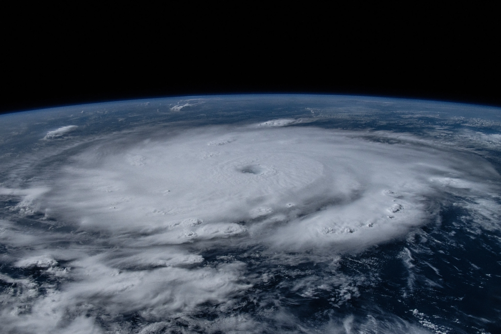 Colombia no ha sufrido los estragos de los huracanes. Los principales efectos han sido lluvias, algunos vientos y oleaje. Esto cambiaría por el calentamiento oceánico. Foto del Huracán Beryl. NASA/Matthew Dominick