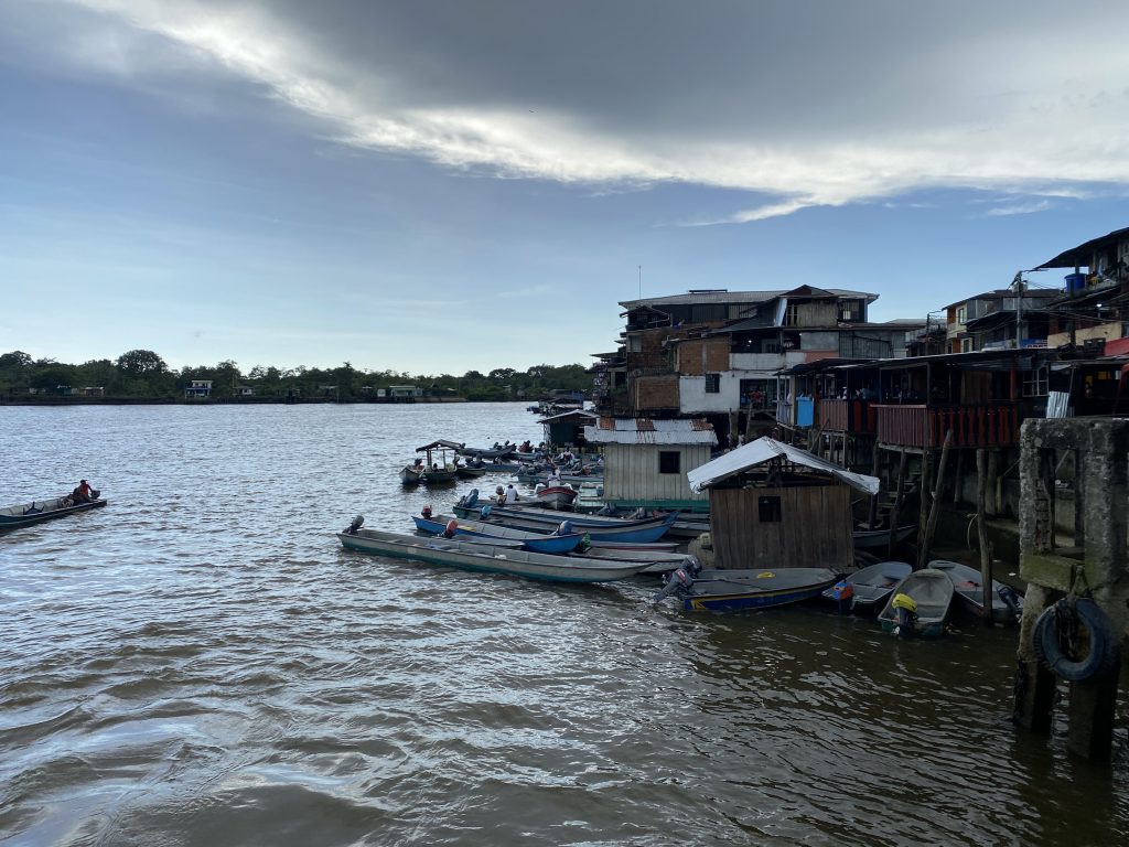 El cabotaje en el litoral Pacífico: identidad y resistencia