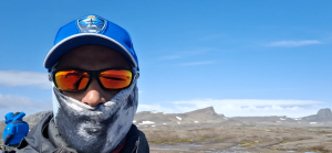 El profesor Lucas Ivorra en la expedición de Colombia a la Antártida.