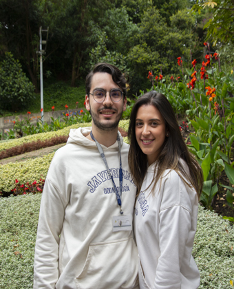 Apoyos económicos Pontificia Universidad Javeriana