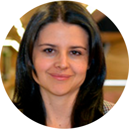 Profesora asistente - Directora Doctorado en Economía