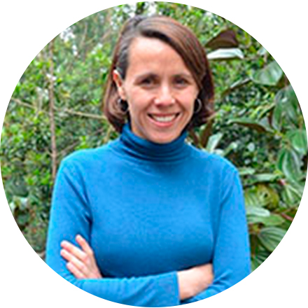 Profesora Eje 3: Sociedad del conocimiento, de la información, comunicación y procesos socioeducativos.