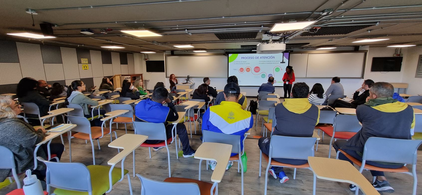 Socializaciones PAAOS Pontificia Universidad Javeriana