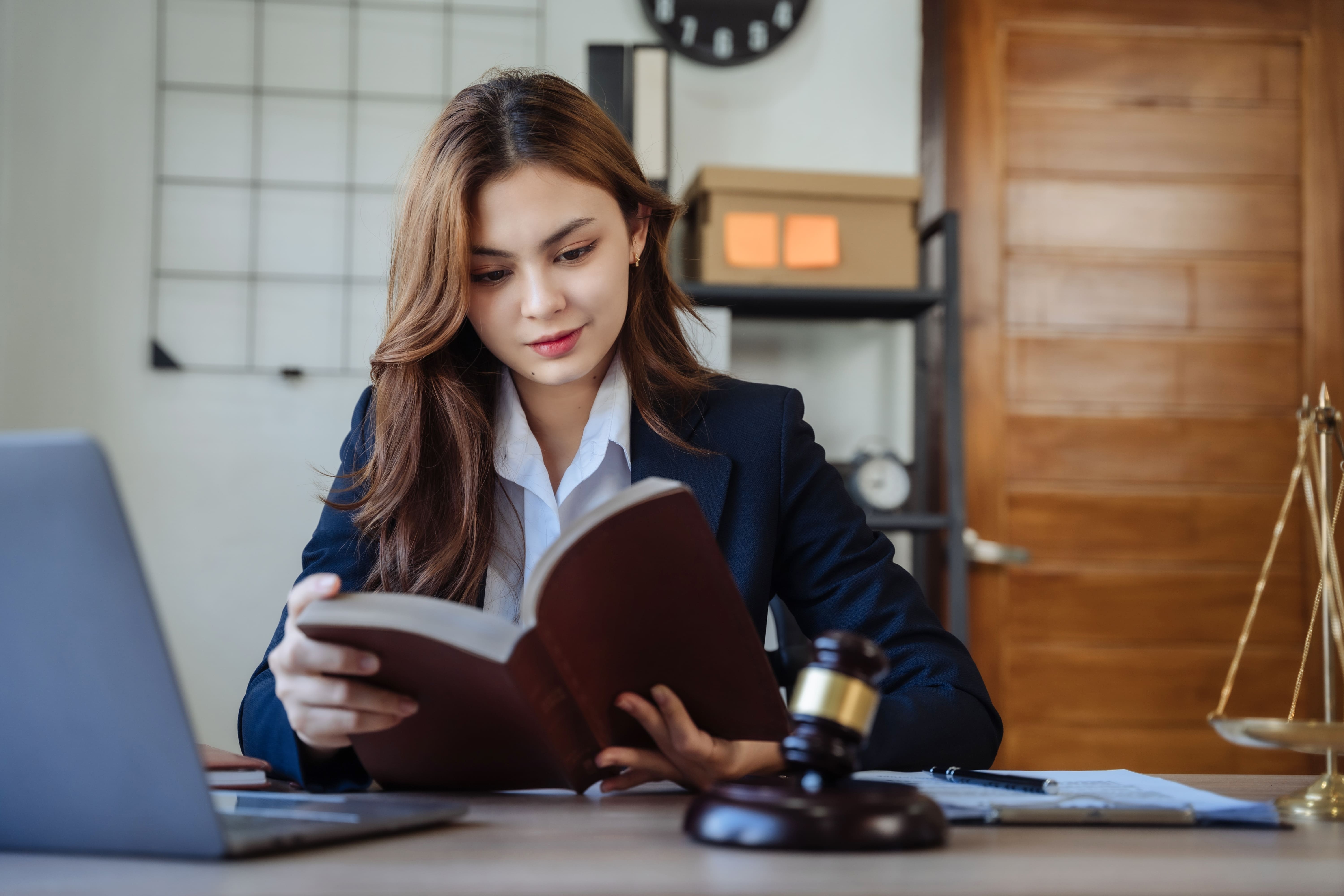 estudiar-para-ser-abogado