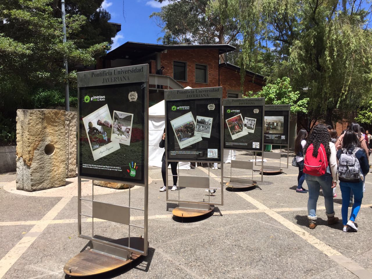 Exposiciones del Archivo Histórico Pontificia Universidad Javeriana